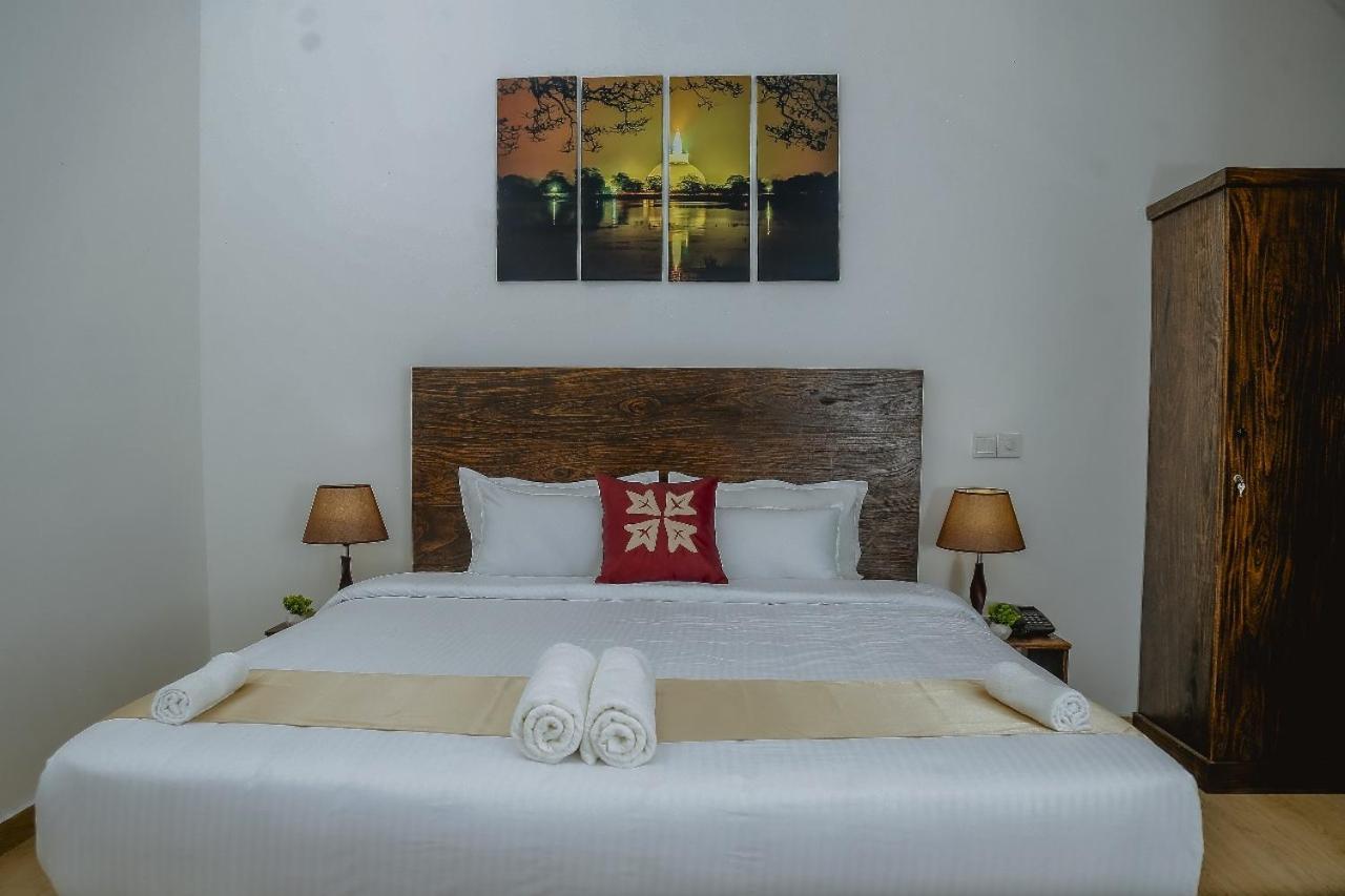 Lucky Transit Hotel - Katunayake Airport Extérieur photo